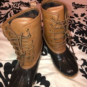 Duck Boots